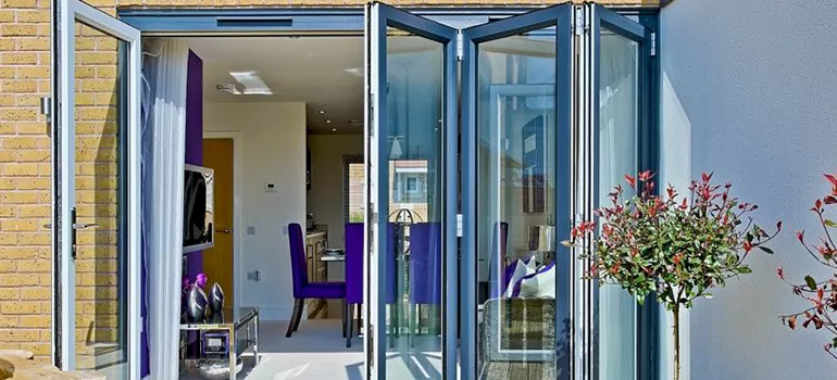 Commercial Door Glass Repair in Bayonet Point, FL