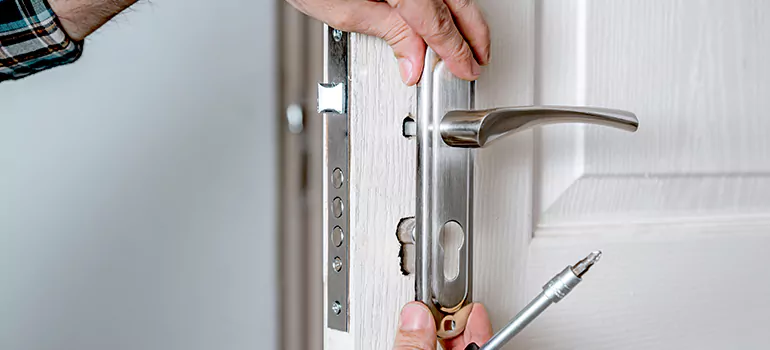 Front Door Knob Repair in Bayonet Point, FL